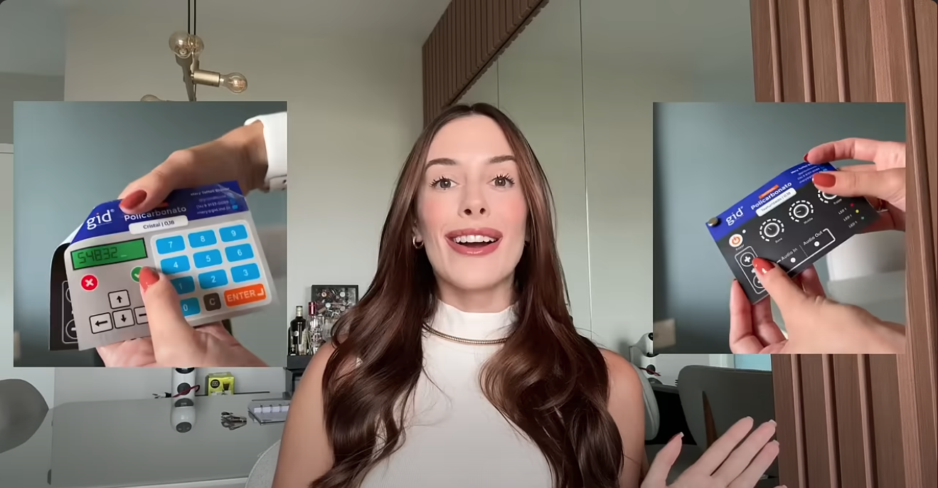 Adesivo em Policarbonato Texturizado x Cristal